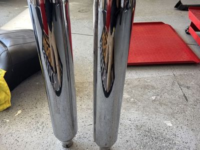 Stock Harley touring pipes