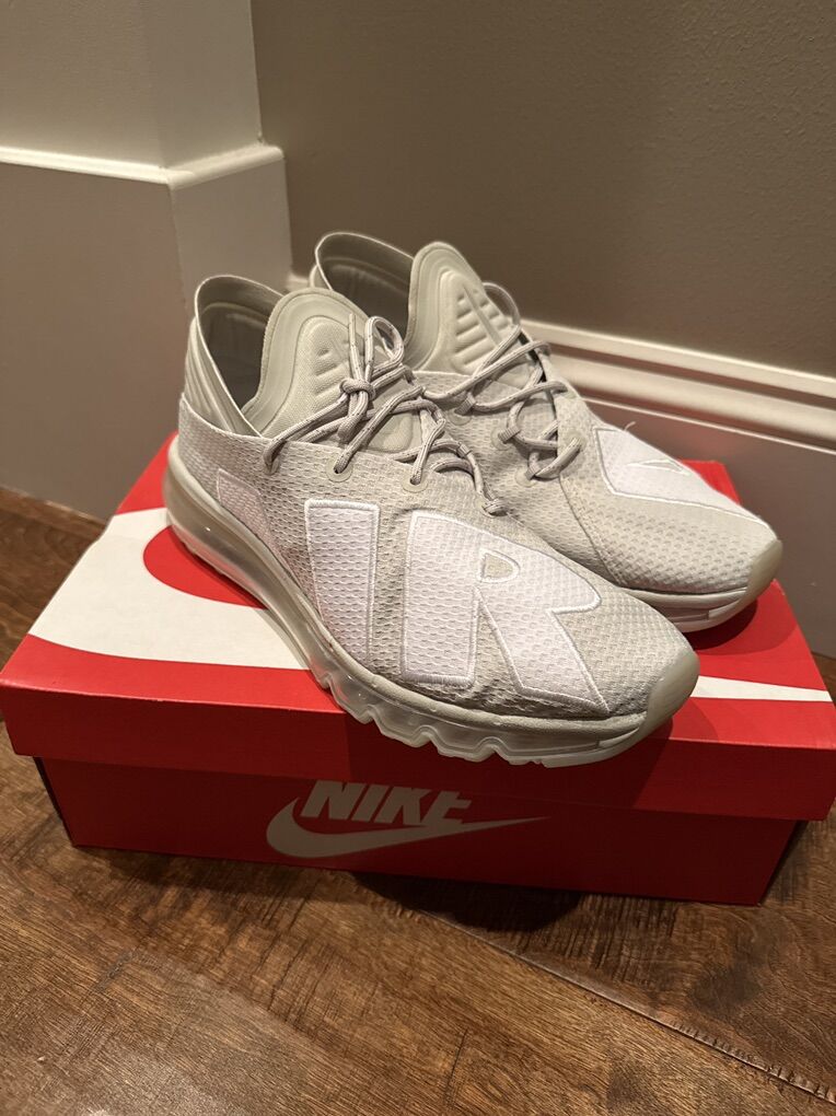 Nike Air Max Flair Size 11