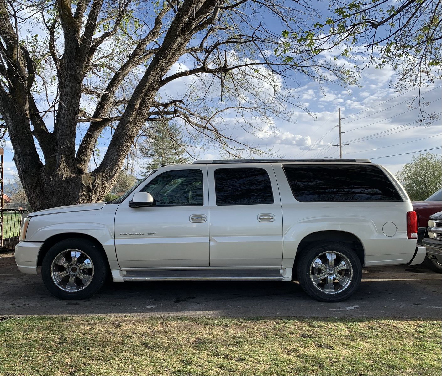 2003 Cadillac Escalade EXT *Part out*