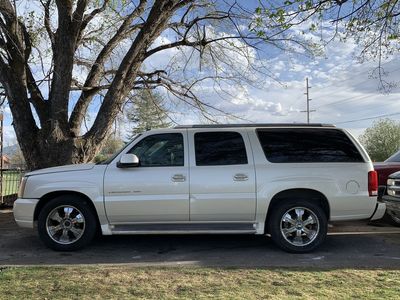 2003 Cadillac Escalade EXT *Part out*