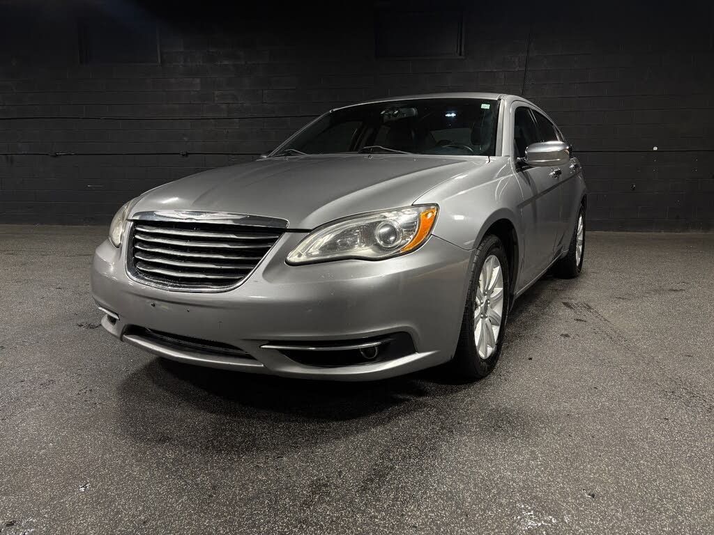 2014 CHRYSLER 200 Limited