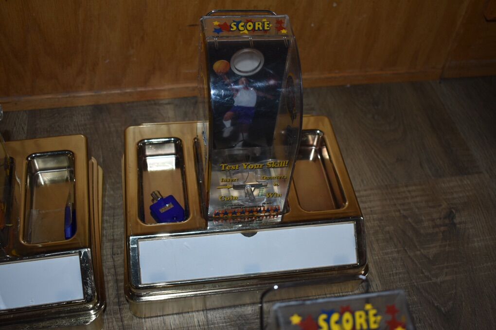 Bar Top Basketball Quarter Skill Games (6) W Keys