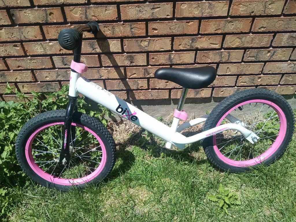Bixe Balance Bike 16"