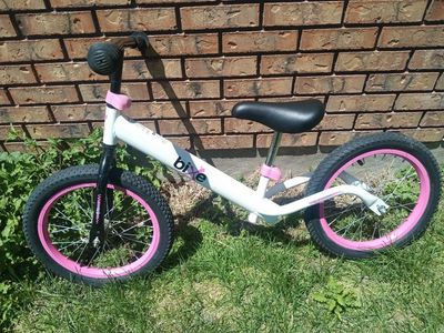 Bixe Balance Bike 16"