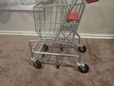 Melissa & Doug Metal Toy Shopping Cart and Mini Wire Baskets