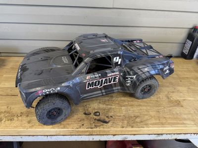 Arrma Mojave EXB