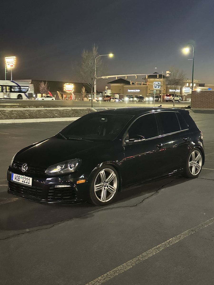 2012 Volkswagen Golf R 4Motion