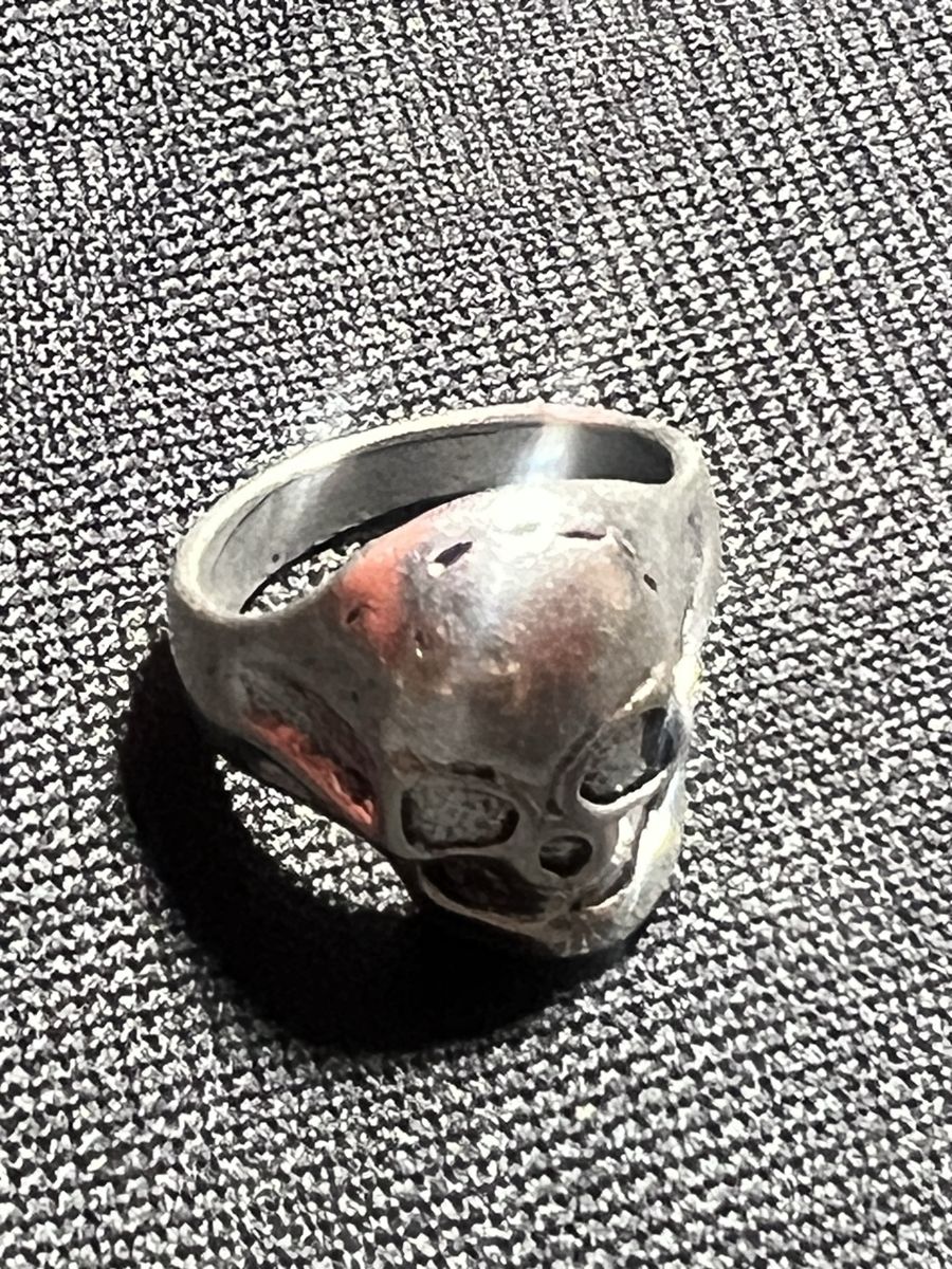Skull Design Silver Tone Ring, Unique Fashion Accessory size7.5