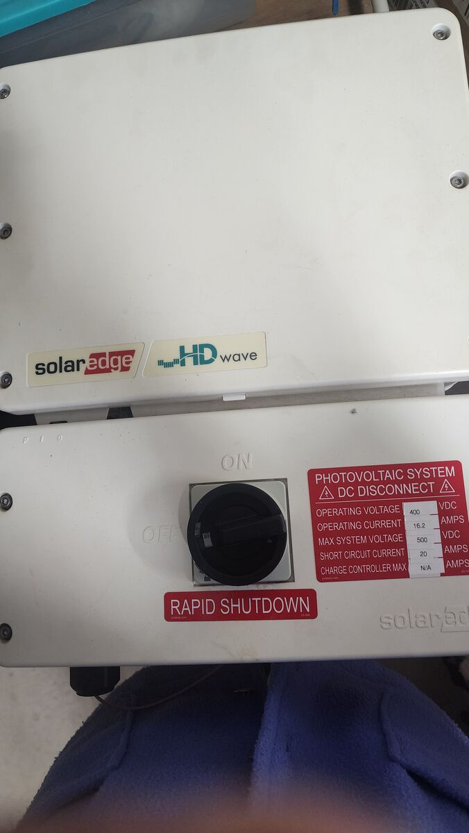 Solar Edge Inverter, DC Safety Switch, and 16 Power Optimizers. $1500 OBO