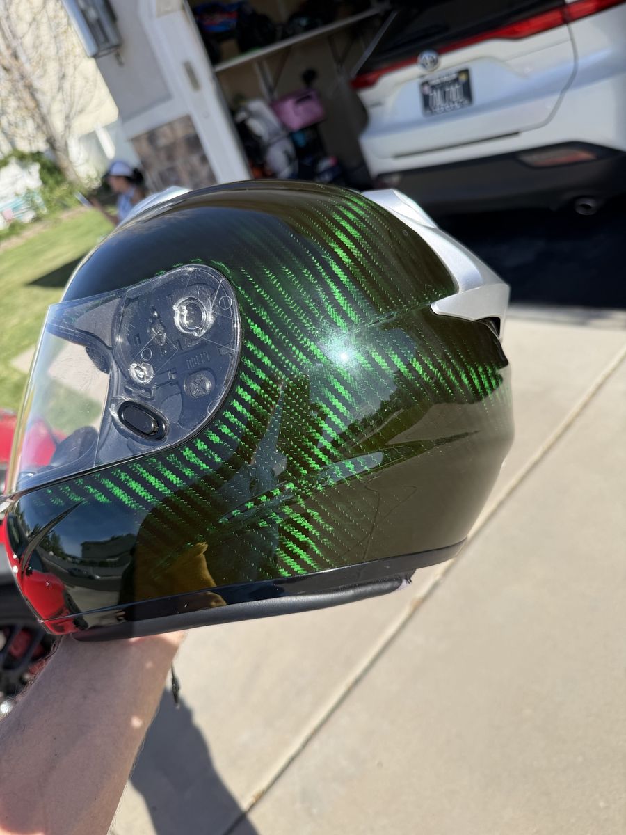 Motorcycle helmet