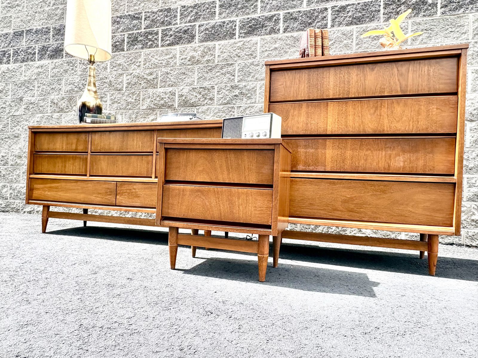 Beautiful 4 piece Mid Century Modern bedroom dresser set. Tallboy, nightstand, wide dresser and mirror Vintage MCM highboy