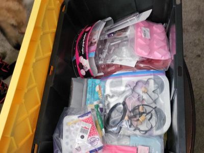 Baking & Cake Decorating Supply Lot: Cake Pop Maker, Pans, Molds, Candy Melts, Sticks, Cutters