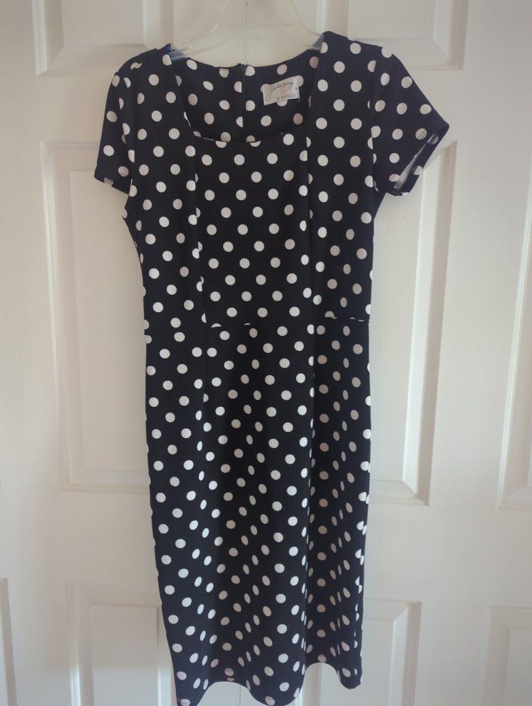 Yellowberry by Mikarose Black & White Polka Dot Short Sleeve Dress - Size Medium
