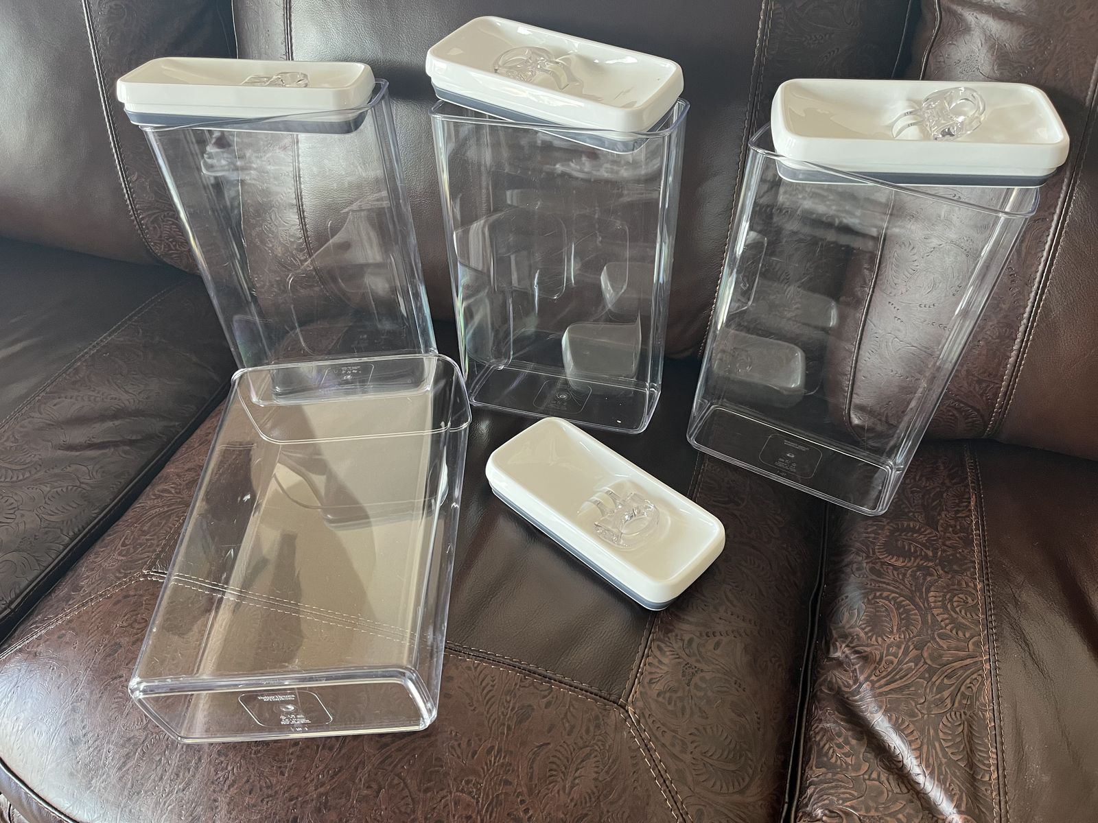Set of 4 flip tight large storage containers