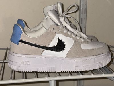 Women’s Nike Air Shoes