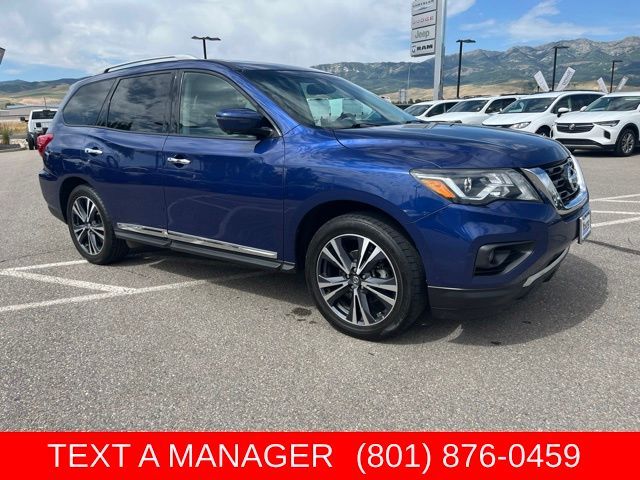 2020 Nissan Pathfinder Platinum