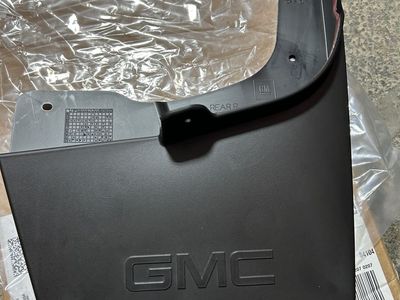 14-22 GMC Canyon Mud Guard