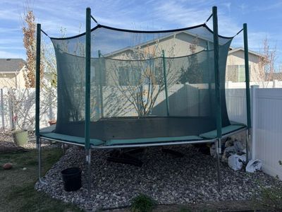 Heavy Duty Trampoline In excellent Condition