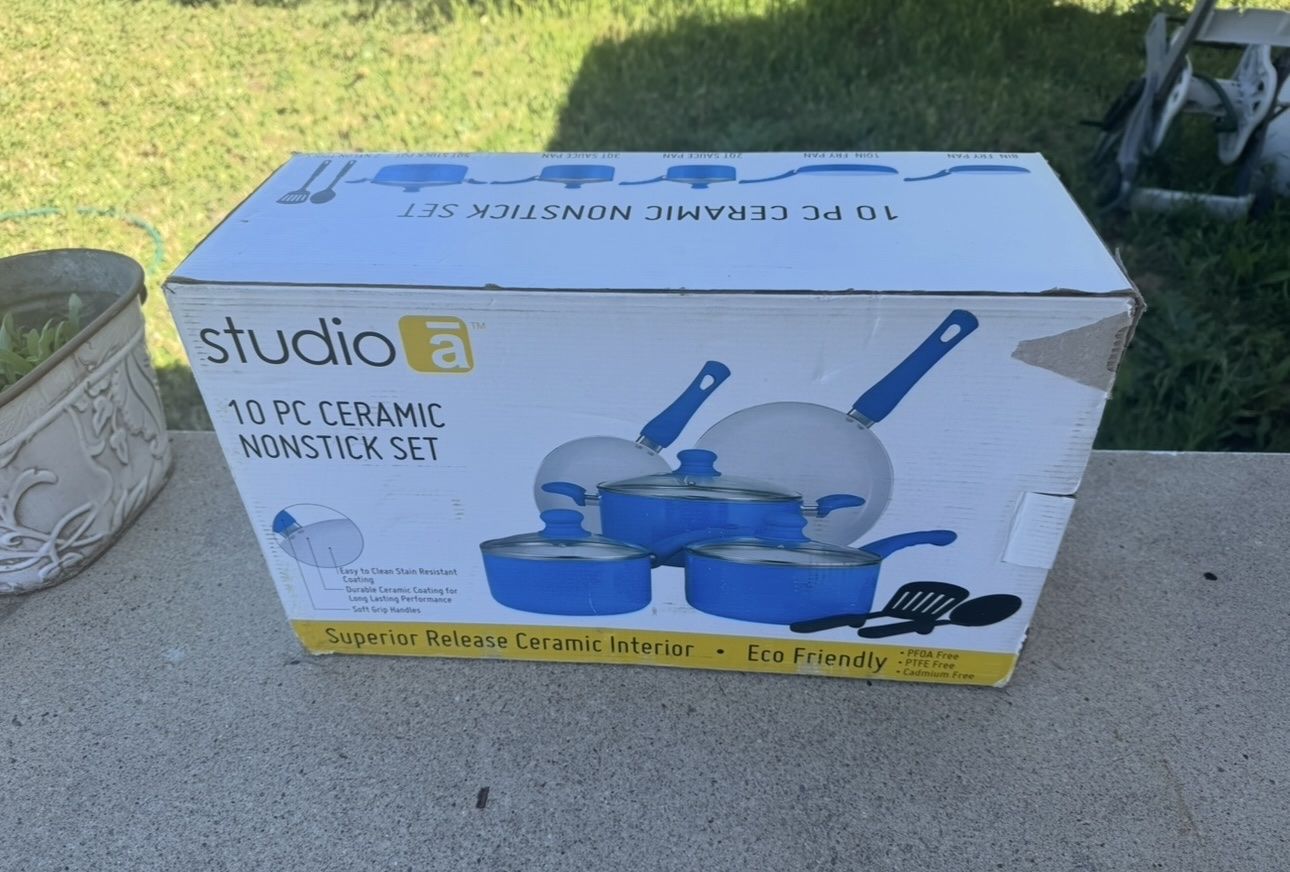 Studio A 10 PC Ceramic Nonstick Cookware Set - Blue, PFOA/PTFE/Cadmium Free, Soft Grip Handles