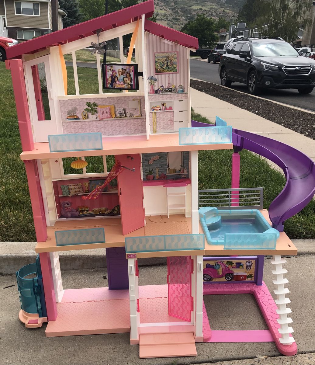 Barbie Dream House