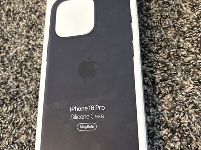 iPhone 16 Pro Silicone Case