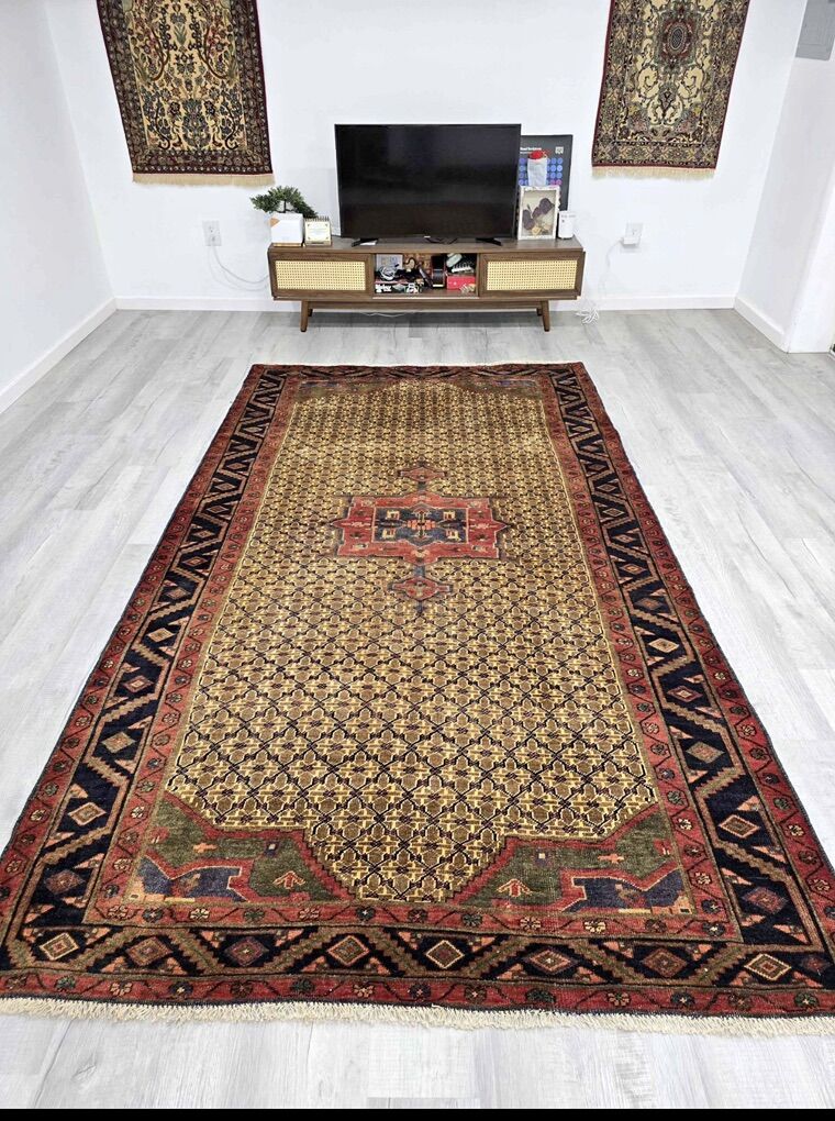 ~6x10 Earthy Vintage Handknotted Wool Rug