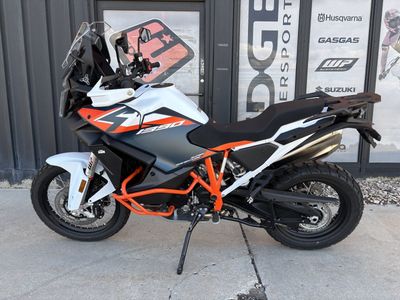 2026 KTM 1390 SUPER ADVENTURE R OT