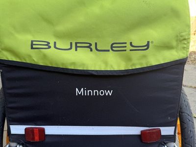 Burley Minnow Single Bike Trailer – Green – Like New