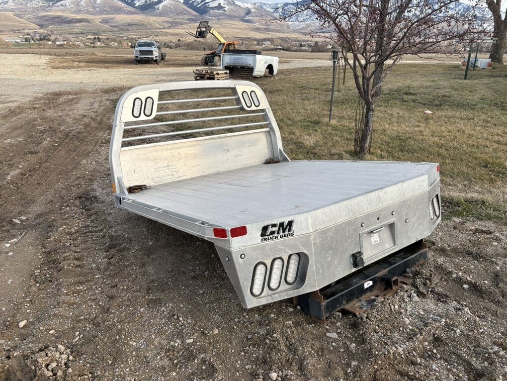 Short Bed Flat Bed, CM AluminumBed Steel Frame
