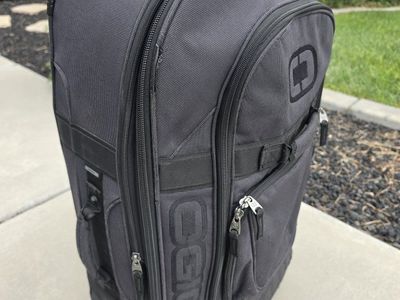 OGIO Terminal Rolling Luggage Suitcase Travel Bag Black Gray Wheeled
