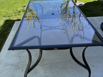 Rectangle patio table