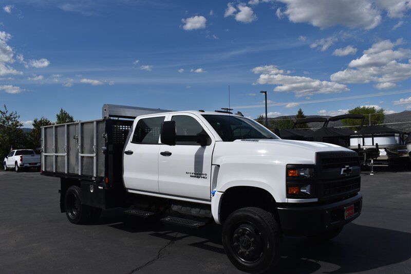 2024 Chevrolet Silverado 5500HD 