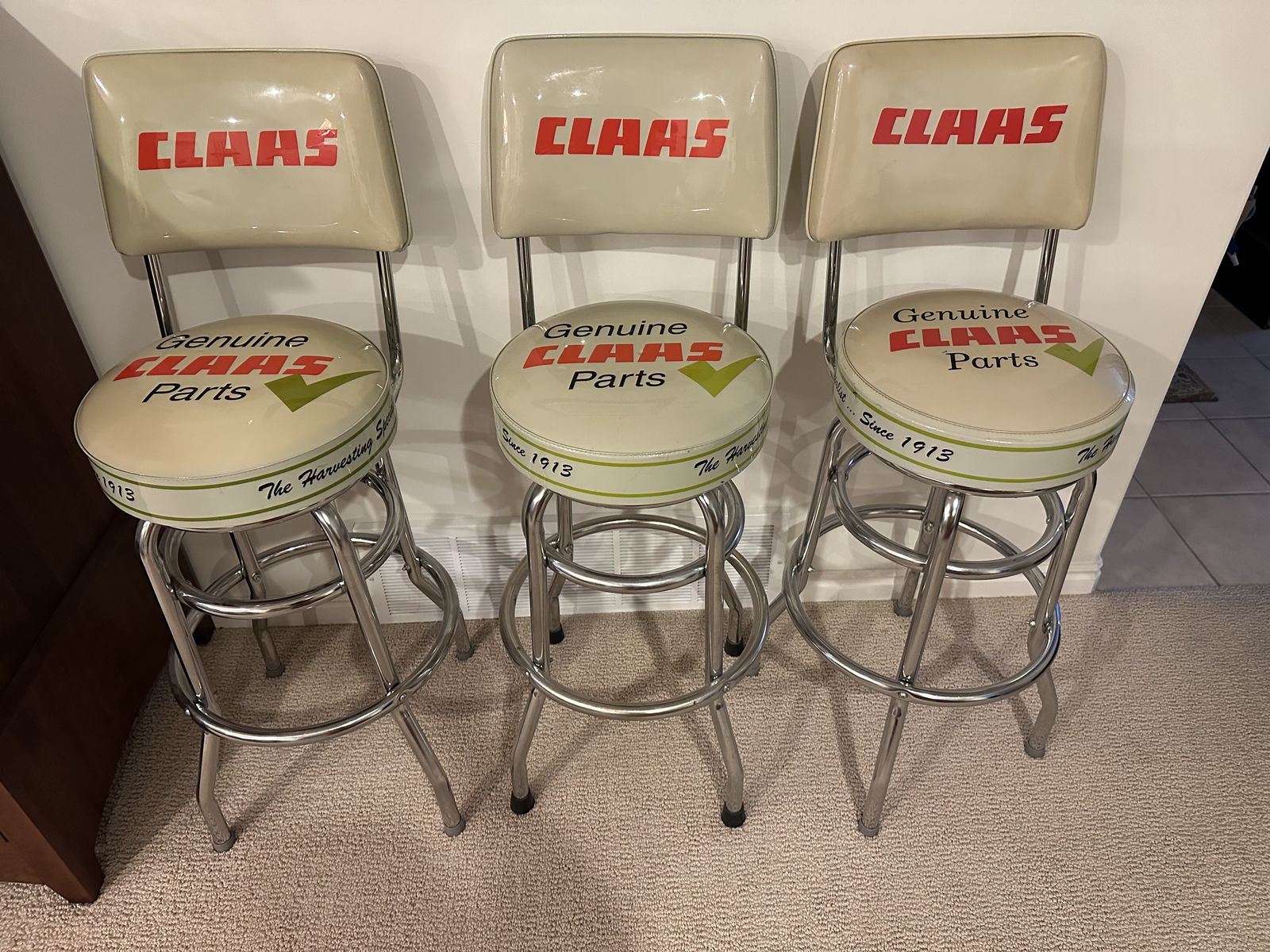 Class high bar stools