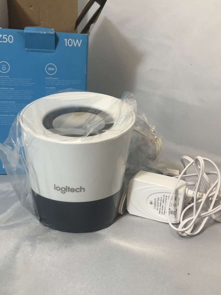 Logitech Z50 Portable Speaker