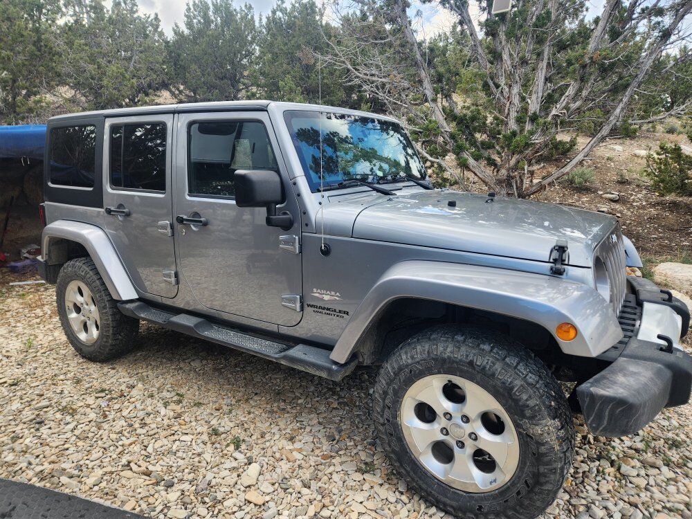 2013 Jeep Wrangler Unlimited Sahara