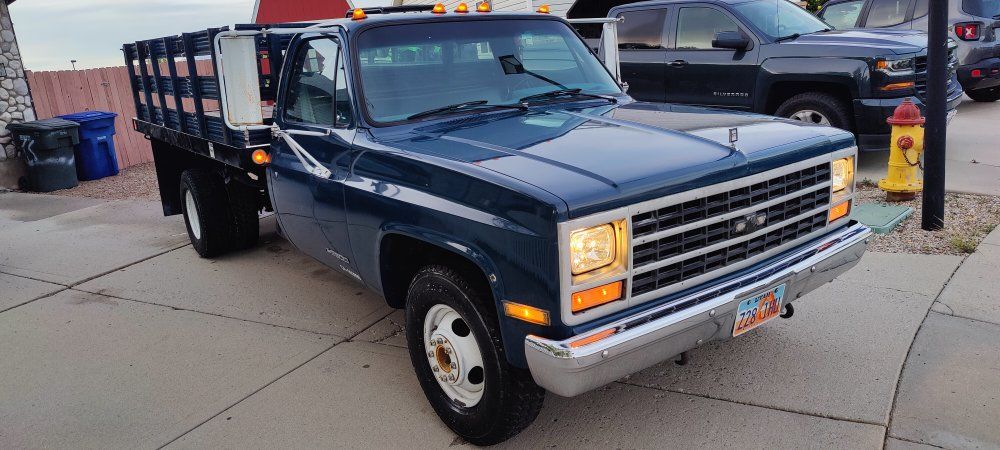 1989 GMC R/V 3500