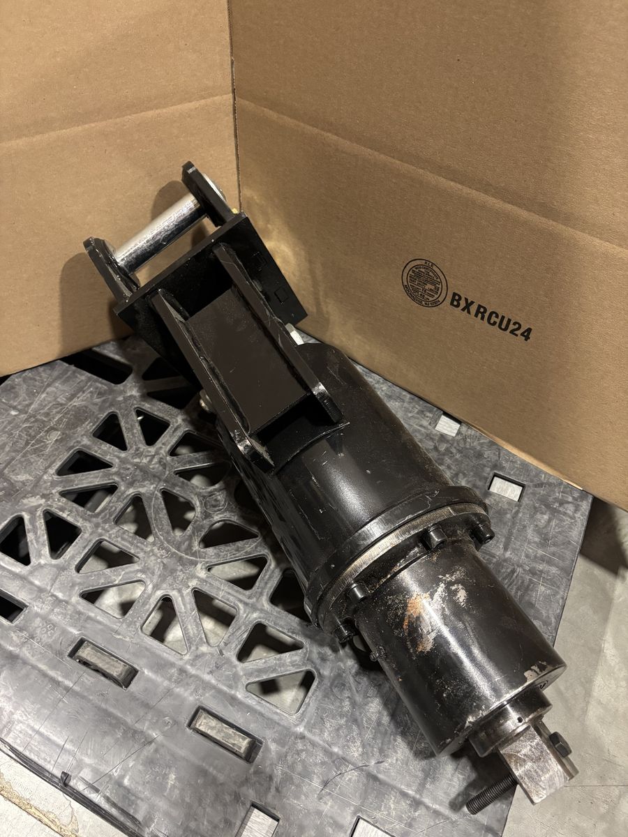 Mini Excavator Auger Drive Square 1 3/8 Inch Drive