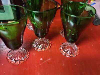 Set of 5 Green Gobblets