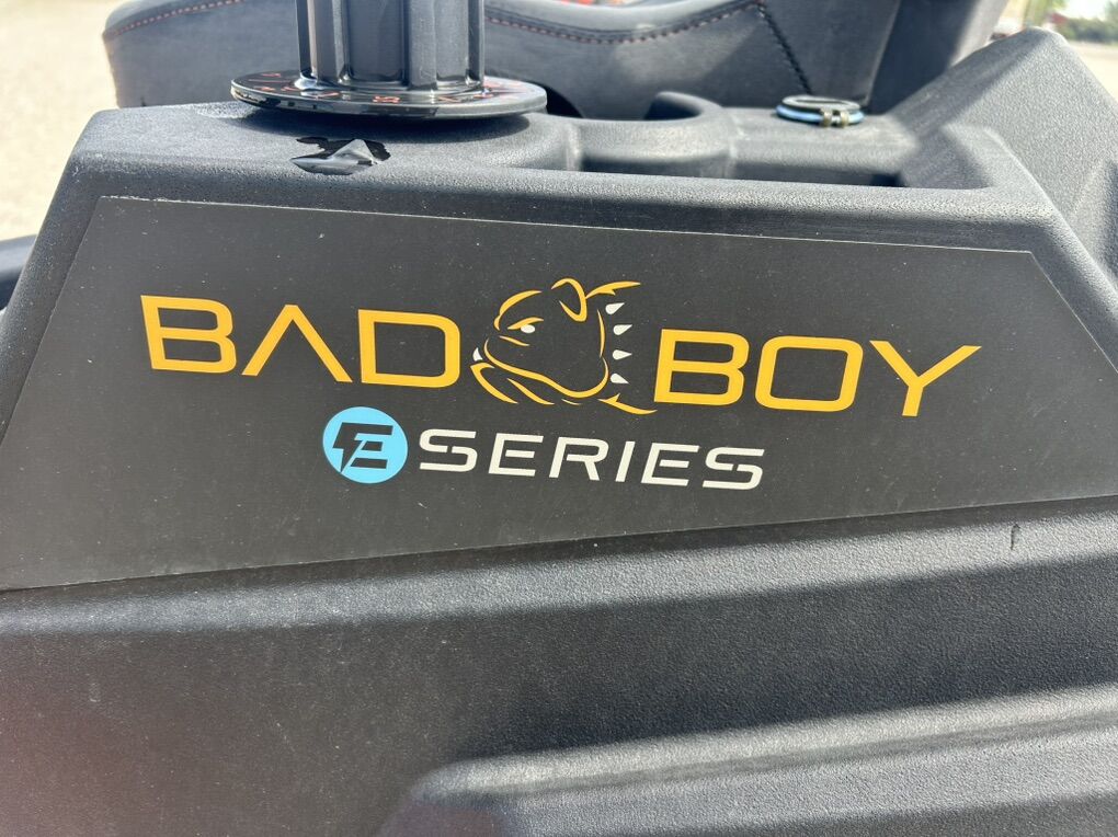 Bad Boy Magnum E Series – 42” Deck