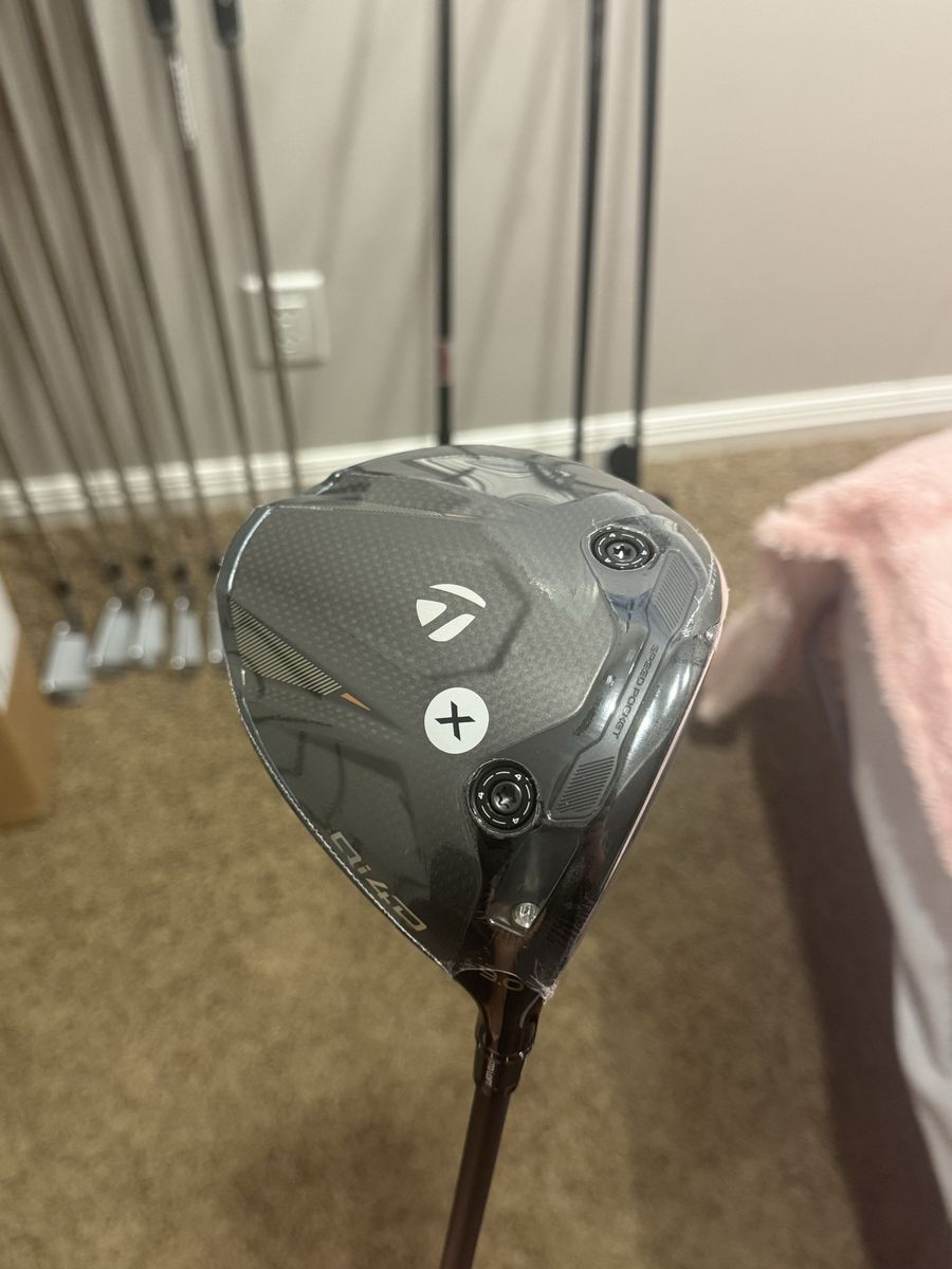 Taylormade Qi4D Driver 