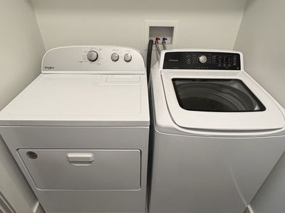 Whirlpool Dryer & Frigidaire Washer Set - White, Top Load Washer, Front Load Dryer