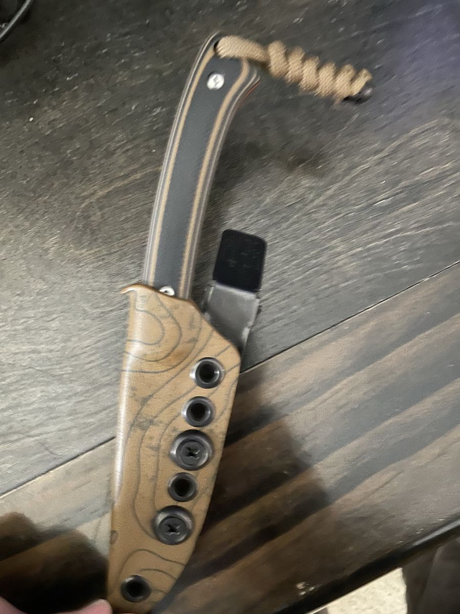 CRKT Biwa