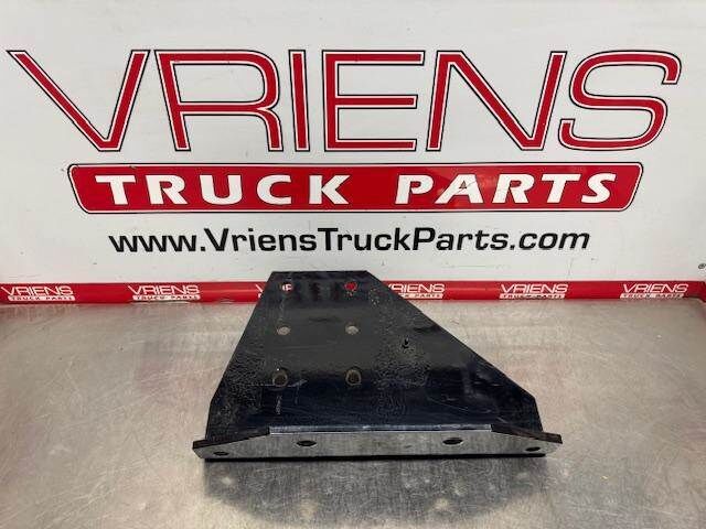 Kenworth W900 Right Crossmember