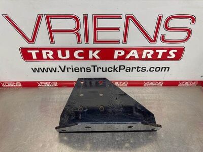 Kenworth W900 Right Crossmember