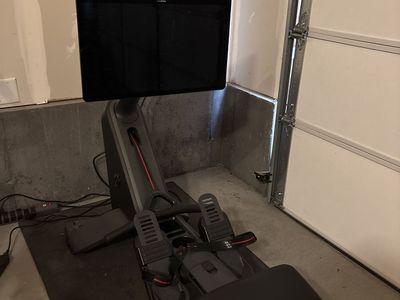 Peloton Rower