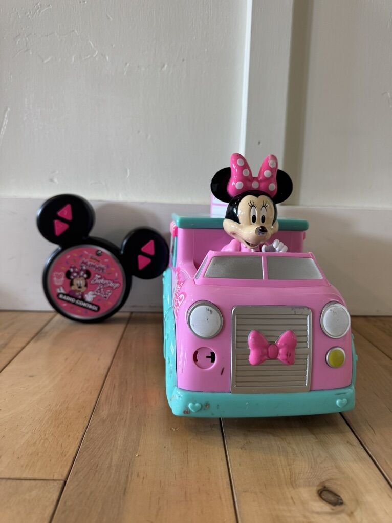 Minnie RC Car