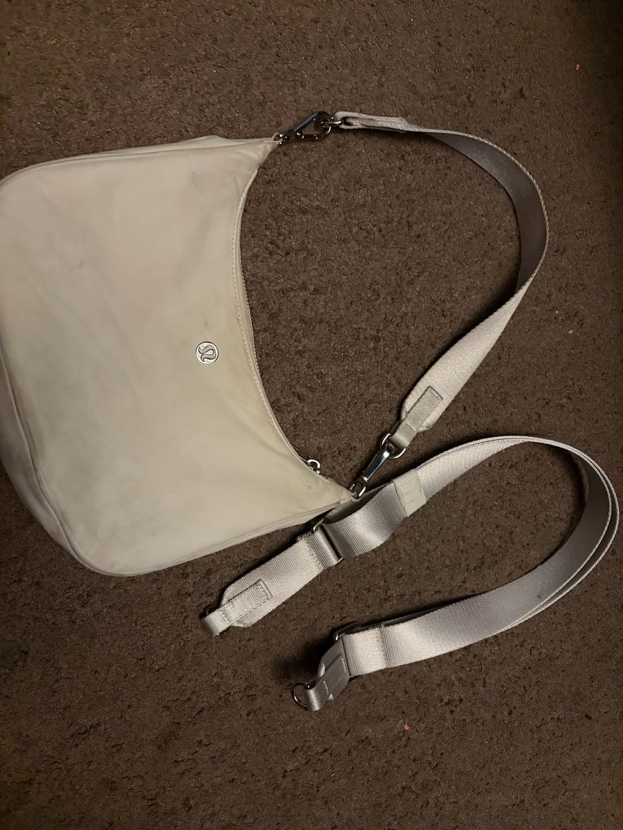 Lululemon shoulder bag