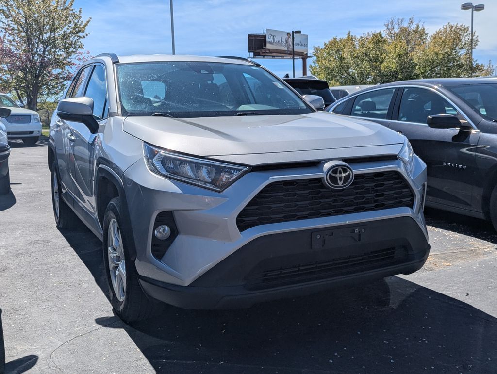 2021 Toyota RAV4 XLE