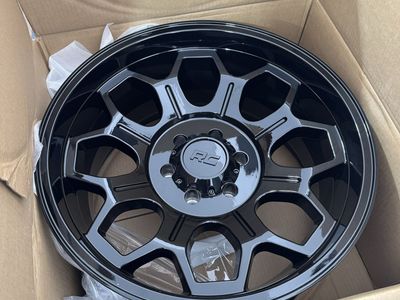 20x10 wheels 6 on 139.7 bolt pattern