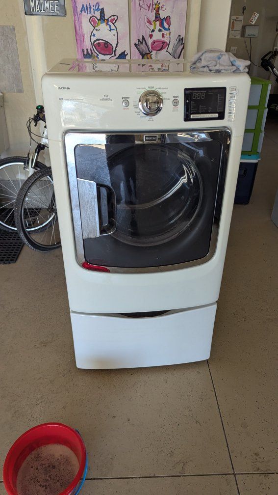 Maytag Maxima MCT Front Load Dryer White